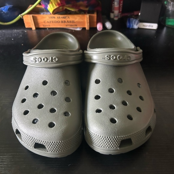 Olive Green Men’s Crocs - Picture 1 of 10